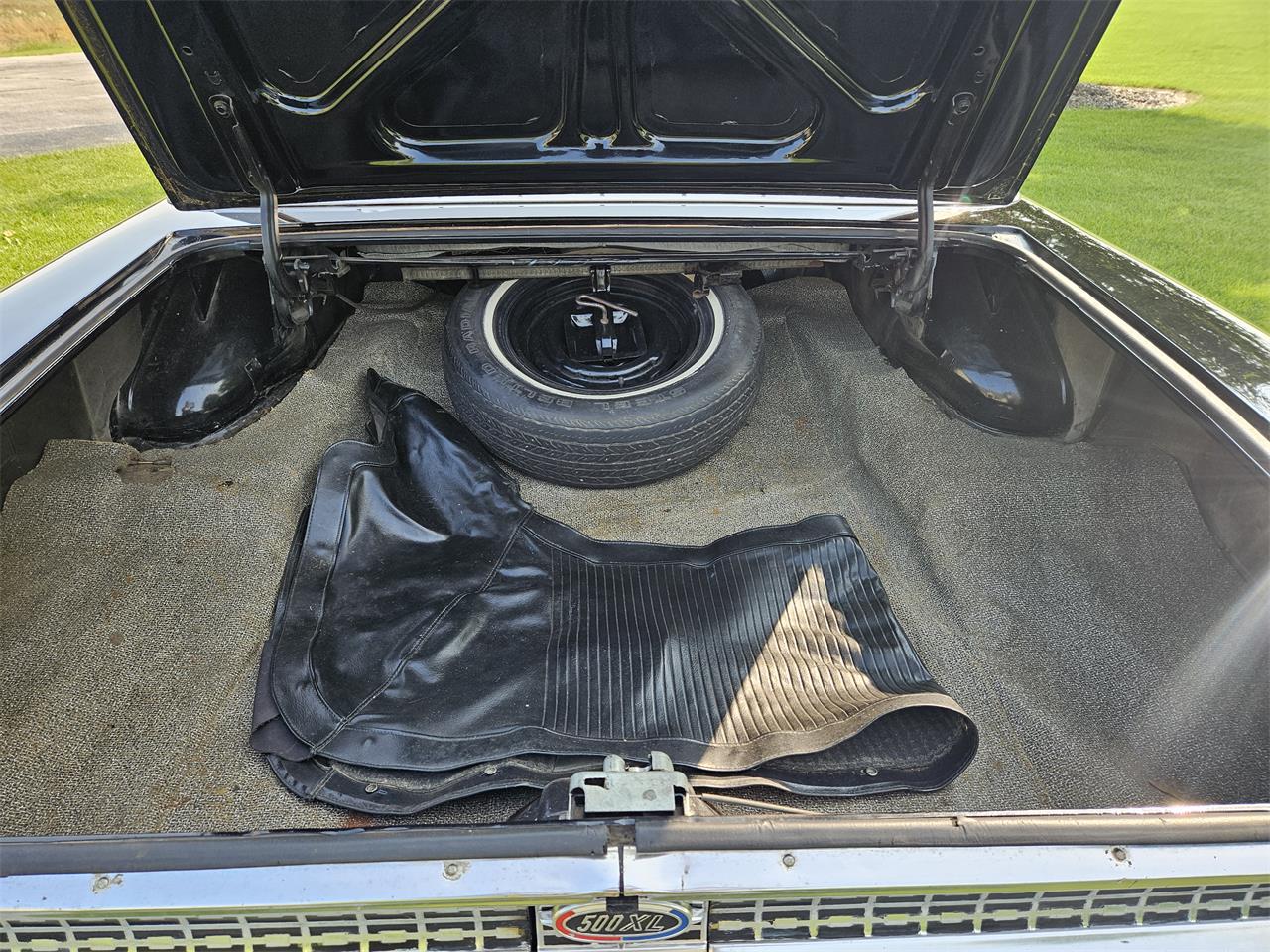 Ford-Galaxie-500-xl-1963-Raven-Black-Black-10