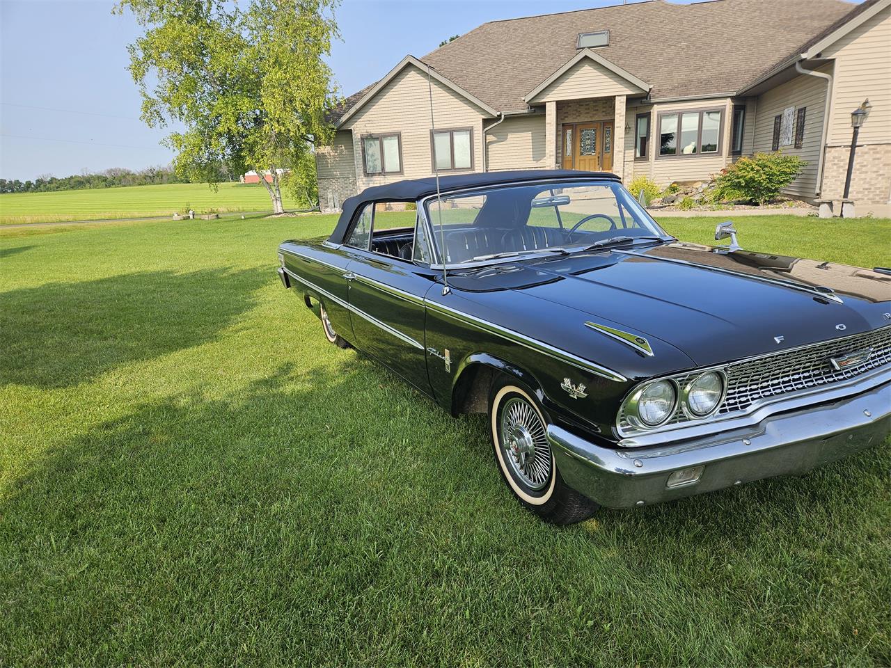 Ford-Galaxie-500-xl-1963-Raven-Black-Black