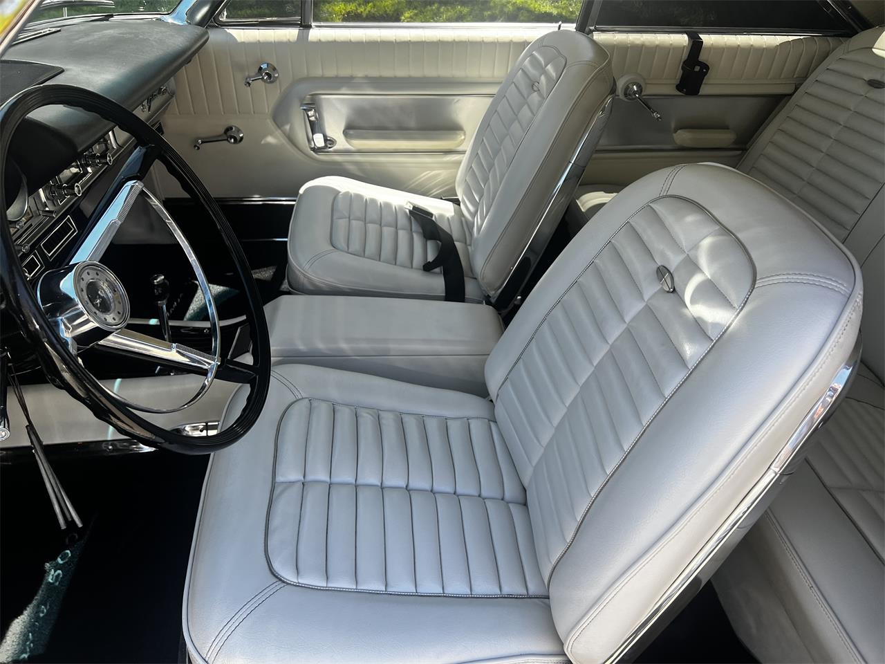 Ford-Galaxie-500-xl-1964-Black-White-44