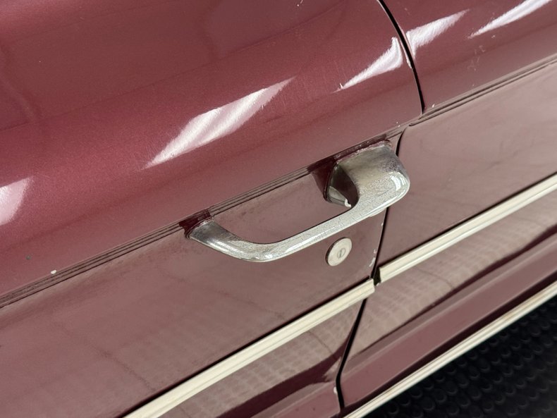 Ford-Galaxie-500xl-1964-Vintage-Burgundy-Black-15