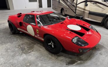 Ford-Gt40-1966-Red-Black-17