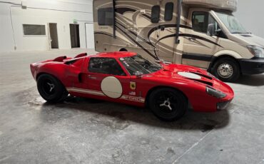 Ford-Gt40-1966-Red-Black-21