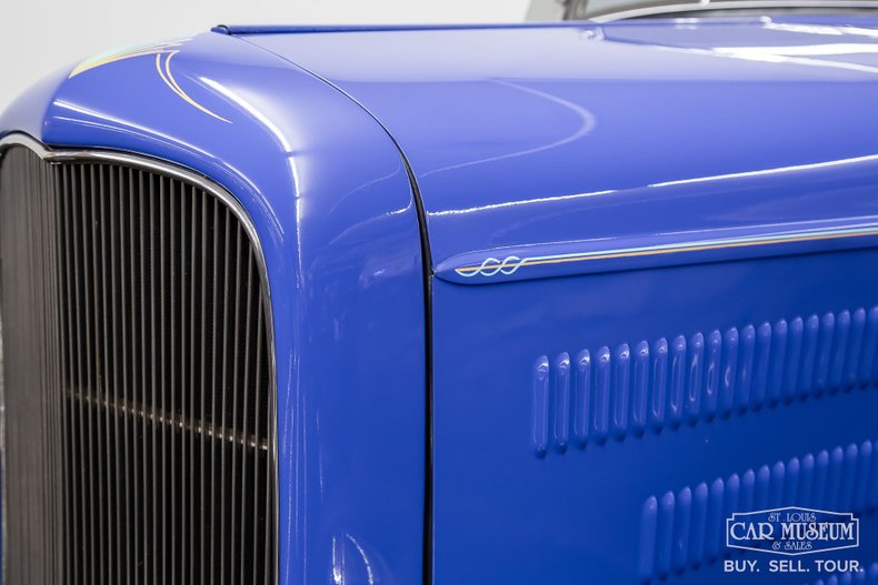 Ford-High-boy-1932-Light-Blue-Tan-39