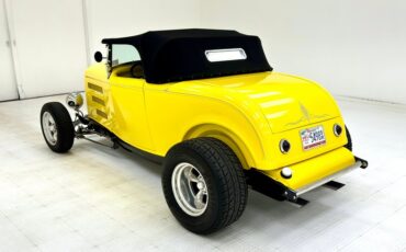 Ford-High-boy-1932-Yellow-Black-1