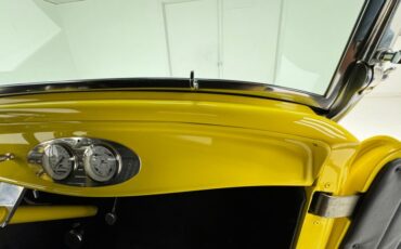 Ford-High-boy-1932-Yellow-Black-16
