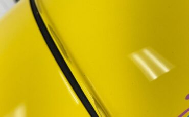 Ford-High-boy-1932-Yellow-Black-30