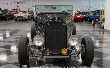 Ford-Highboy-1932-Convertible-18