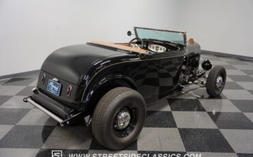 Ford-Highboy-1932-Convertible-29