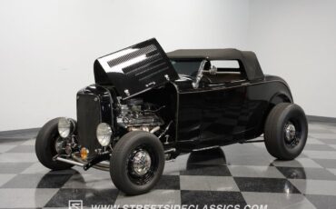 Ford-Highboy-1932-Convertible-35