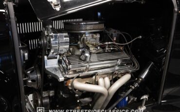Ford-Highboy-1932-Convertible-37