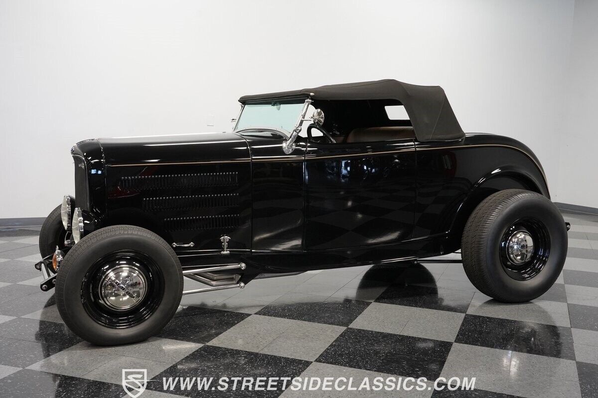 Ford-Highboy-1932-Convertible-6