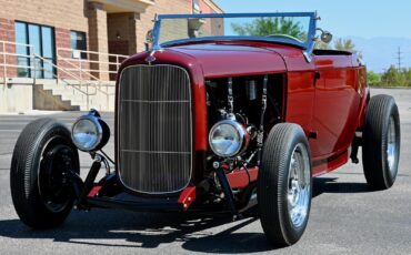 Ford-Highboy-Roadster-1932-1