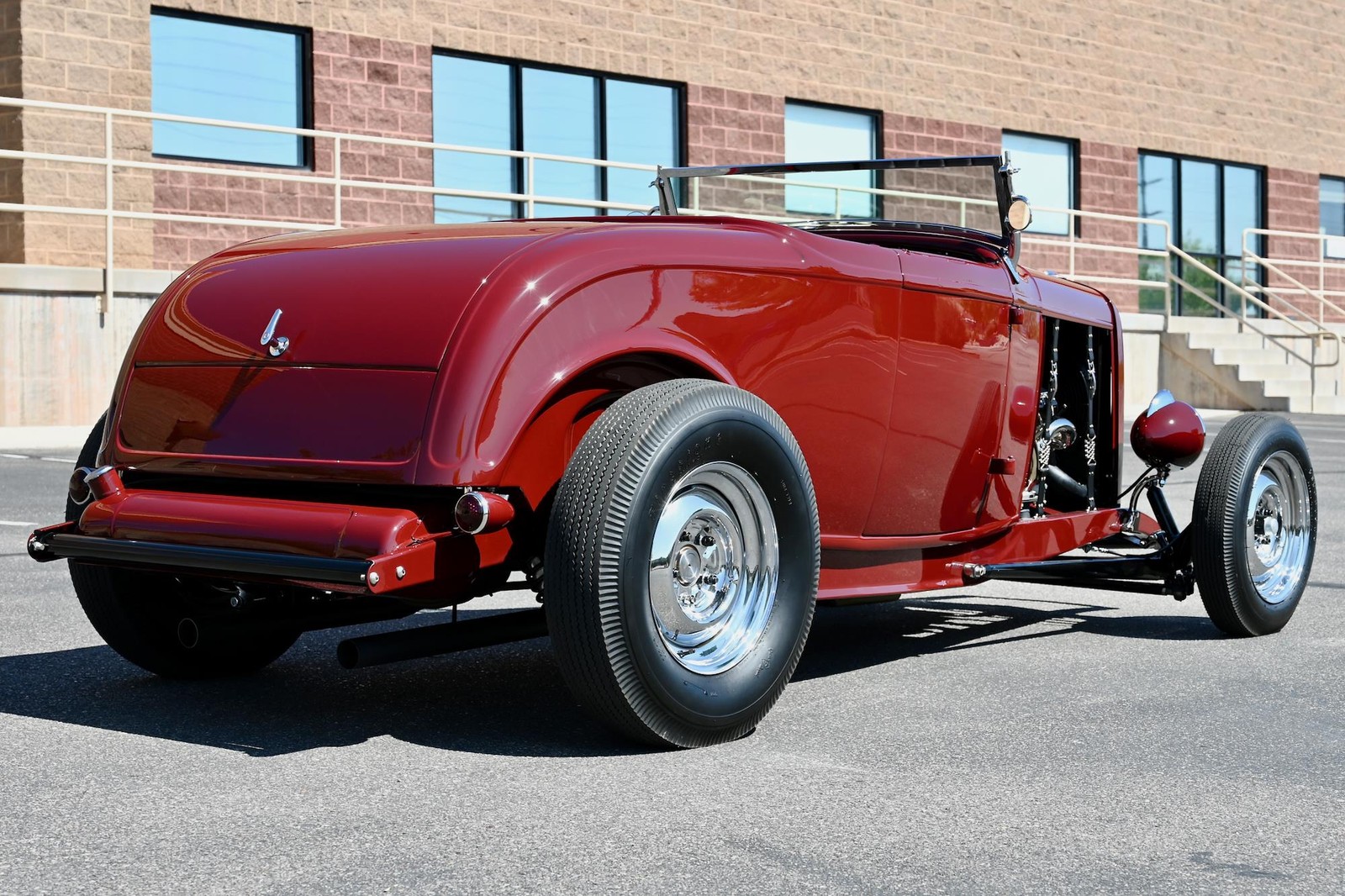 Ford-Highboy-Roadster-1932-15