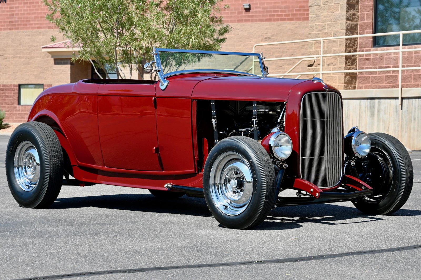 Ford-Highboy-Roadster-1932-20