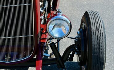 Ford-Highboy-Roadster-1932-28