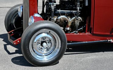 Ford-Highboy-Roadster-1932-32