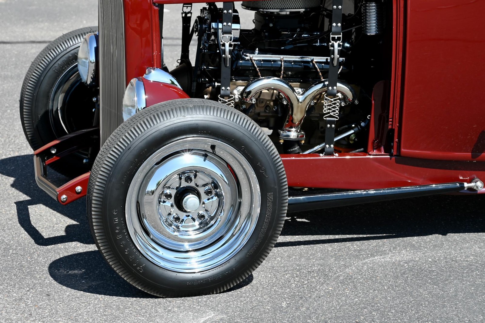 Ford-Highboy-Roadster-1932-32