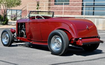 Ford-Highboy-Roadster-1932-9