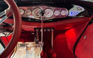 Ford-Hot-Rod-Street-Rod-1932-Coupe-30
