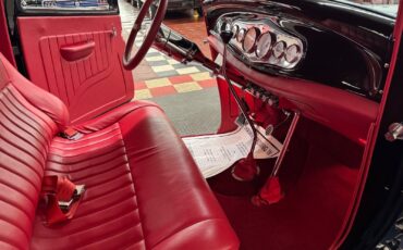 Ford-Hot-Rod-Street-Rod-1932-Coupe-34