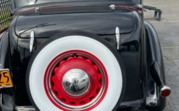 Ford-Humpback-1936-Black-3