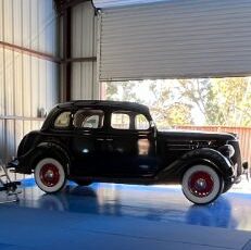 Ford-Humpback-1936-Black-5