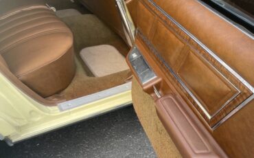 Ford-LTD-II-Brougham-1976-12