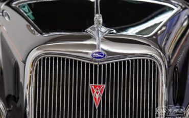 Ford-Model-40-1934-Black-Gray-Cloth-42