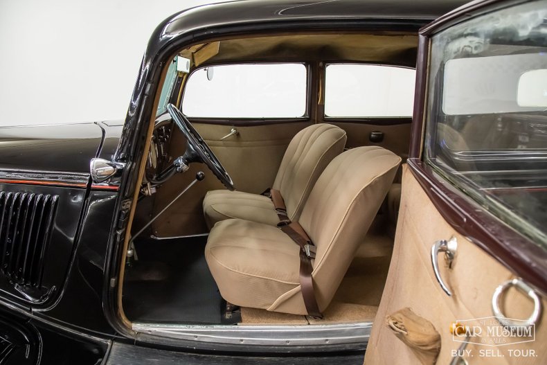 Ford-Model-40-1934-Black-Gray-Cloth-9
