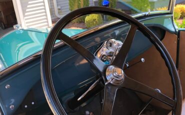 Ford-Model-A-1929-2