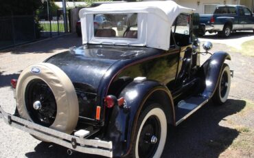 Ford-Model-A-1929-Convertible-3