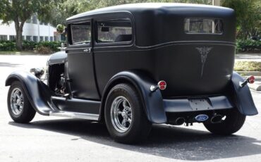 Ford-Model-A-1929-Coupe-2