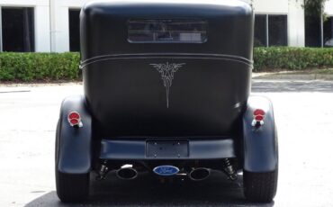 Ford-Model-A-1929-Coupe-3