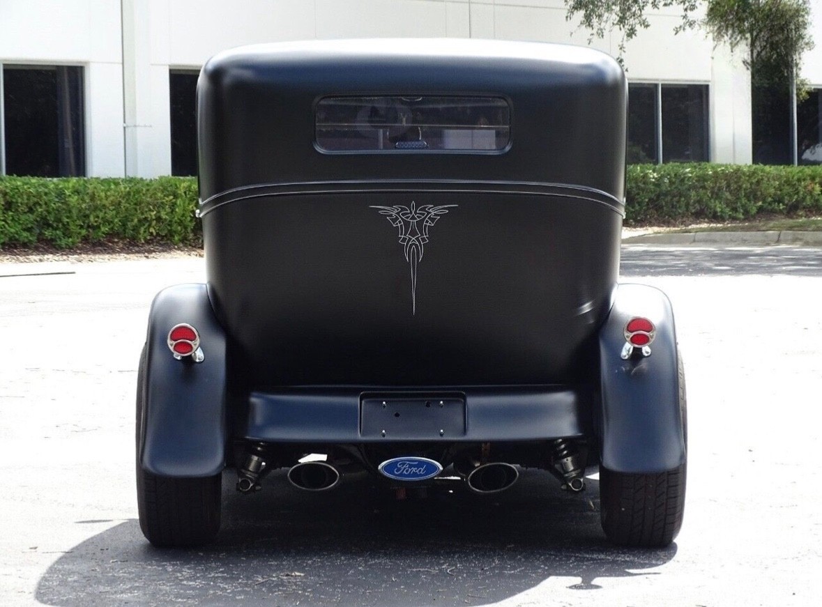 Ford-Model-A-1929-Coupe-3
