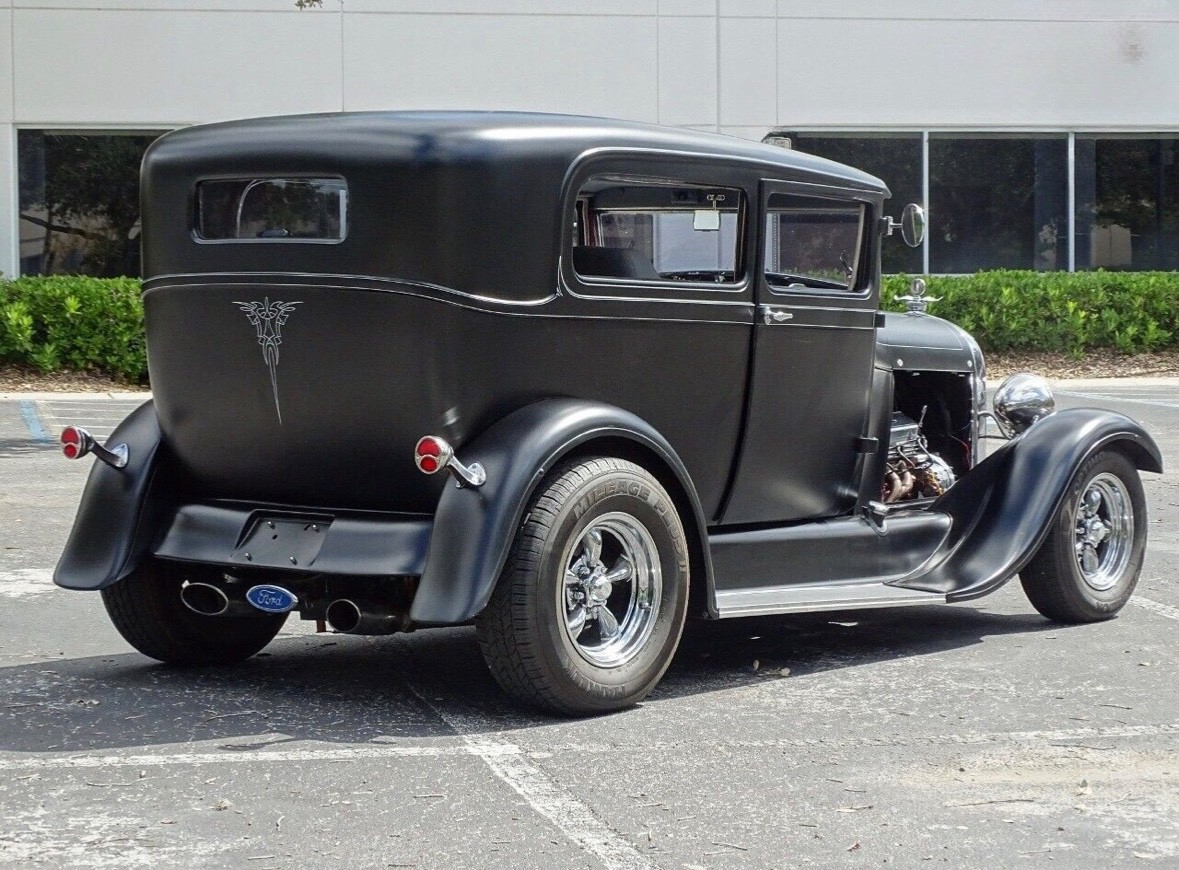 Ford-Model-A-1929-Coupe-4