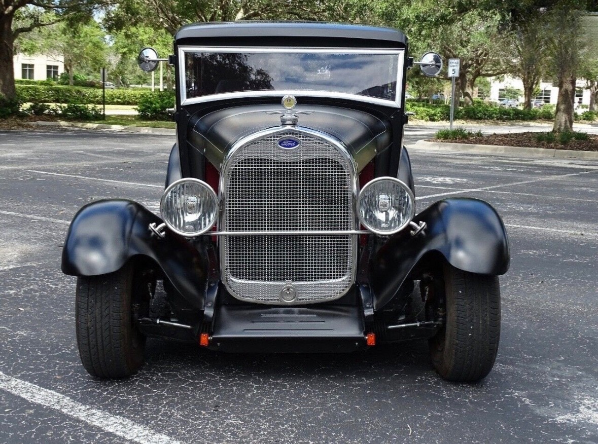 Ford-Model-A-1929-Coupe-7