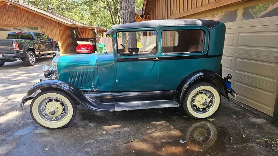 Ford Model A 1929 Sedan