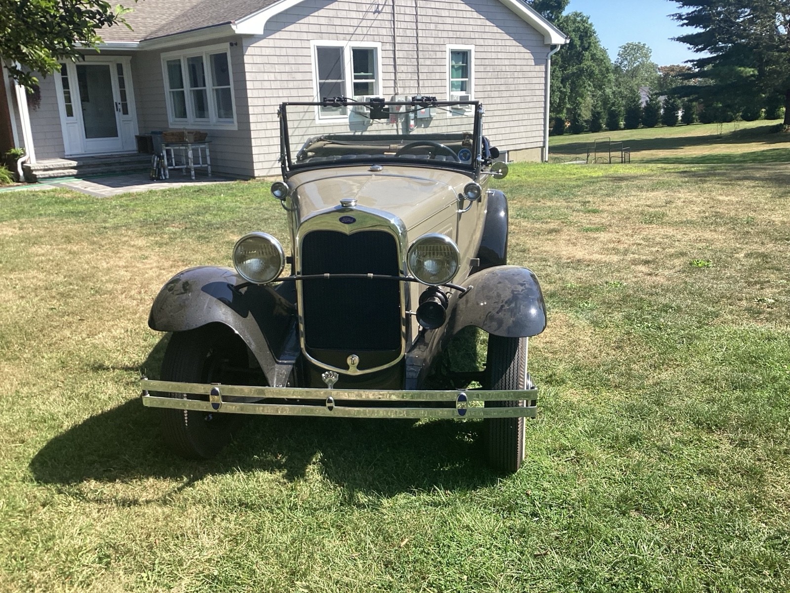 Ford-Model-A-1930-4