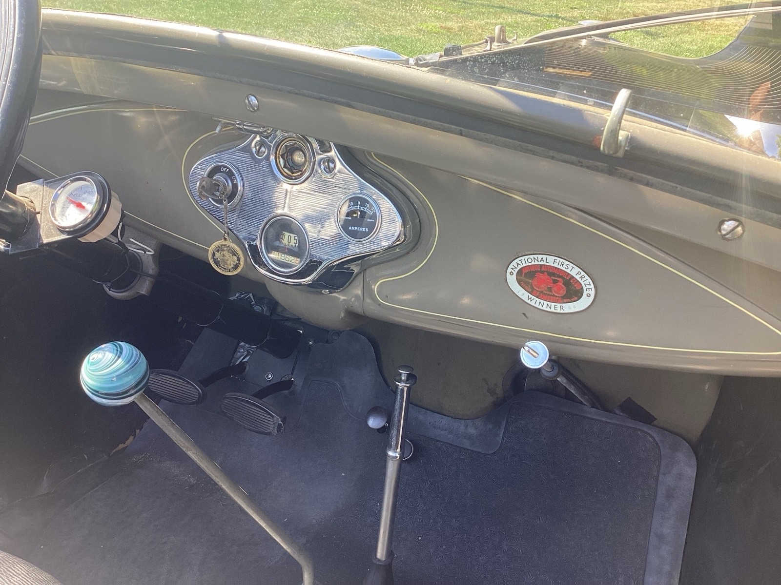 Ford-Model-A-1930-7