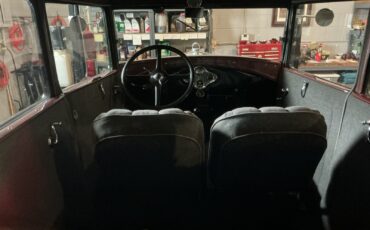 Ford-Model-A-1930-Tudor-10