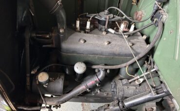 Ford-Model-A-1931-Deluxe-Roadster-36