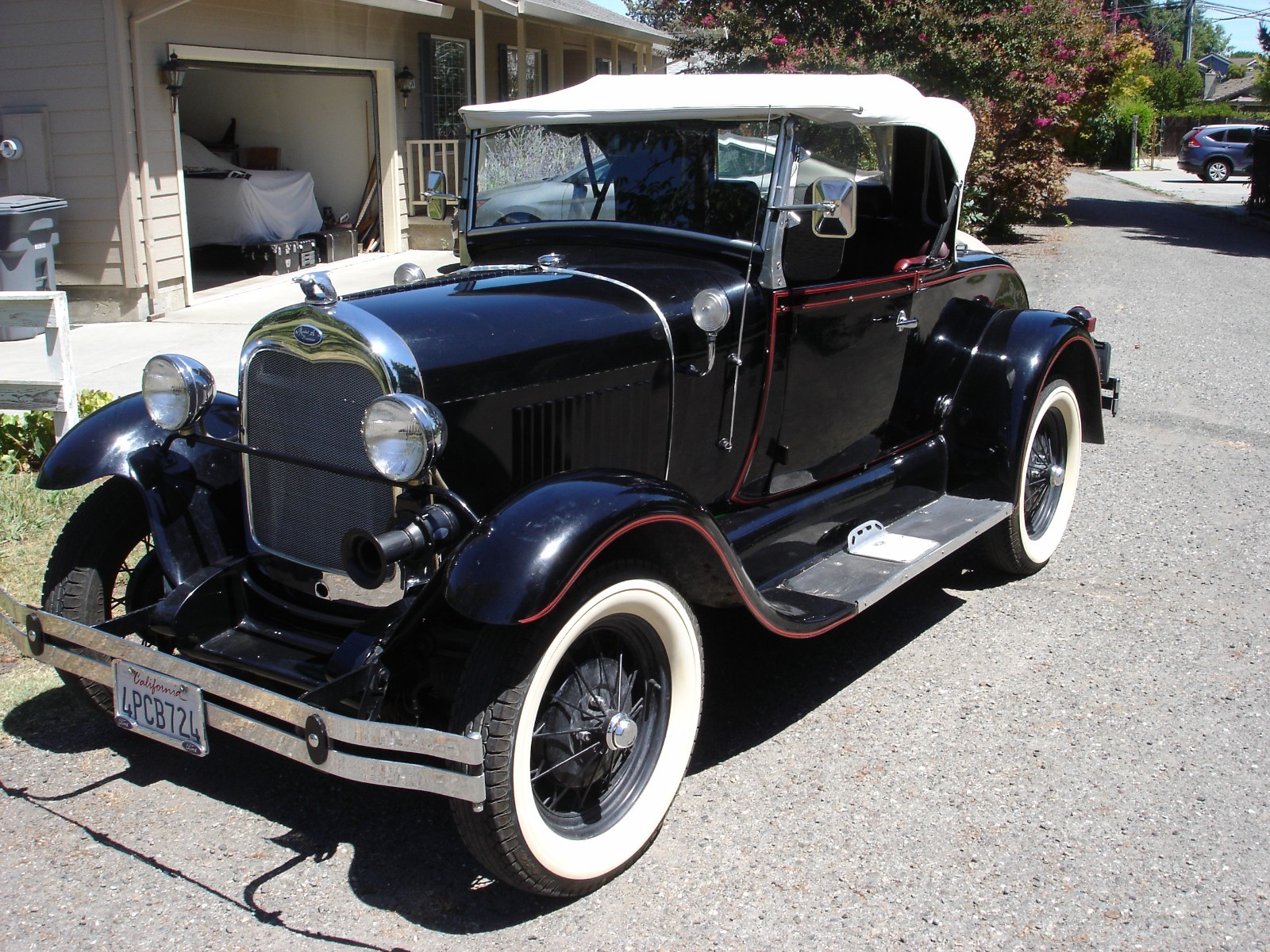 Ford-Model-A-1980-Convertible-1