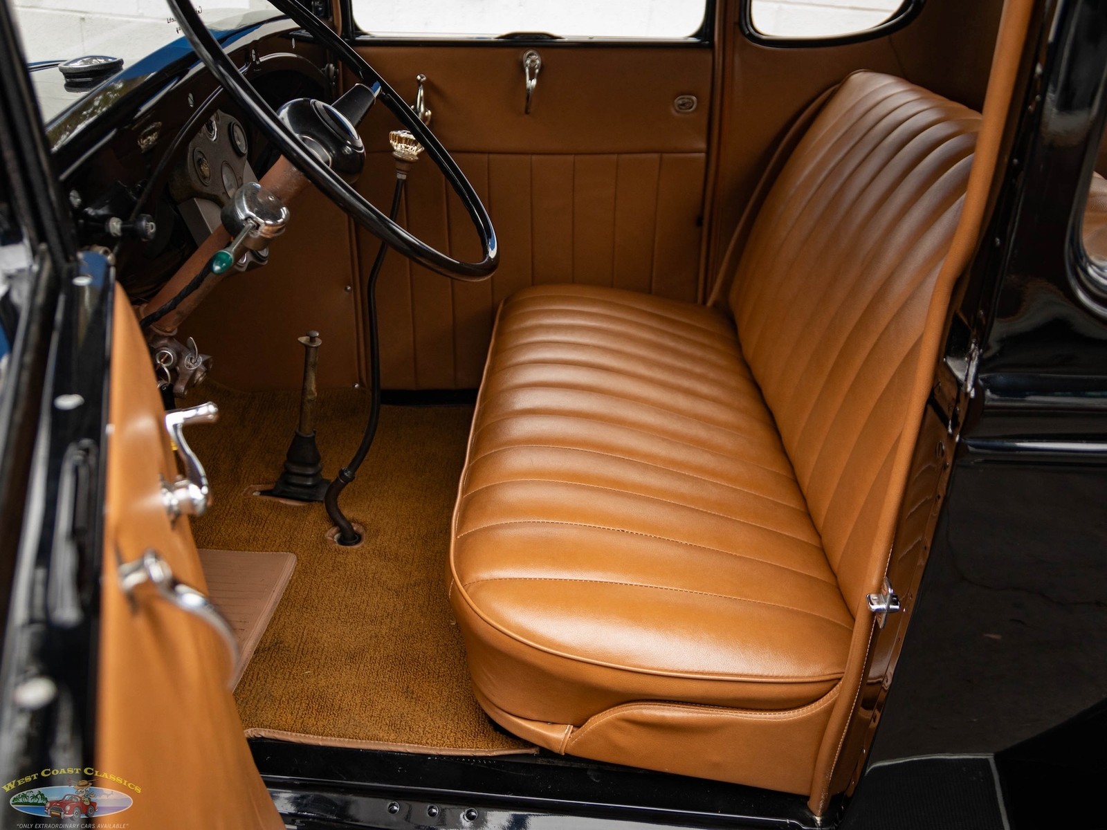 Ford-Model-A-5-Window-1930-2-Door-Coupe-31