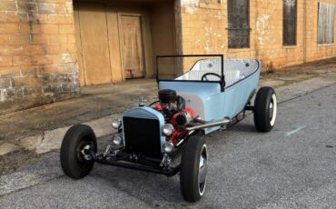 Ford-Model-T-1923-Convertible-2