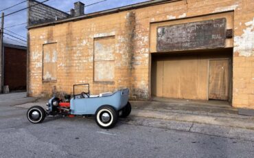 Ford-Model-T-1923-Convertible