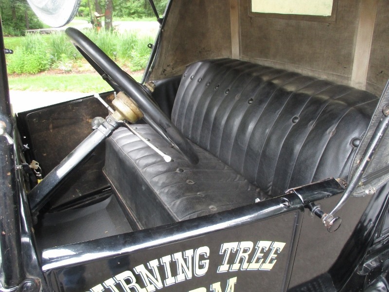 Ford-Model-T-1926-Roadster-14