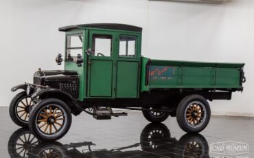 Ford-Model-T-1927-Truck-1