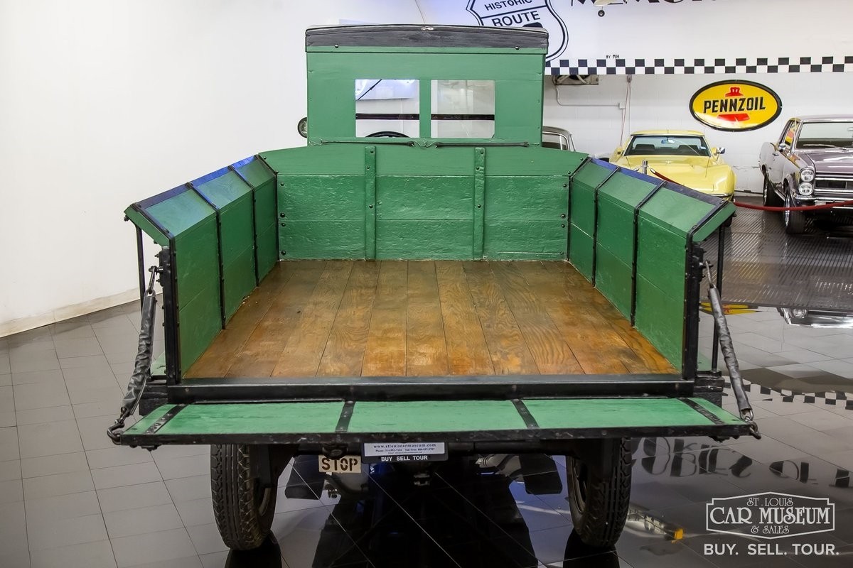 Ford-Model-T-1927-Truck-10