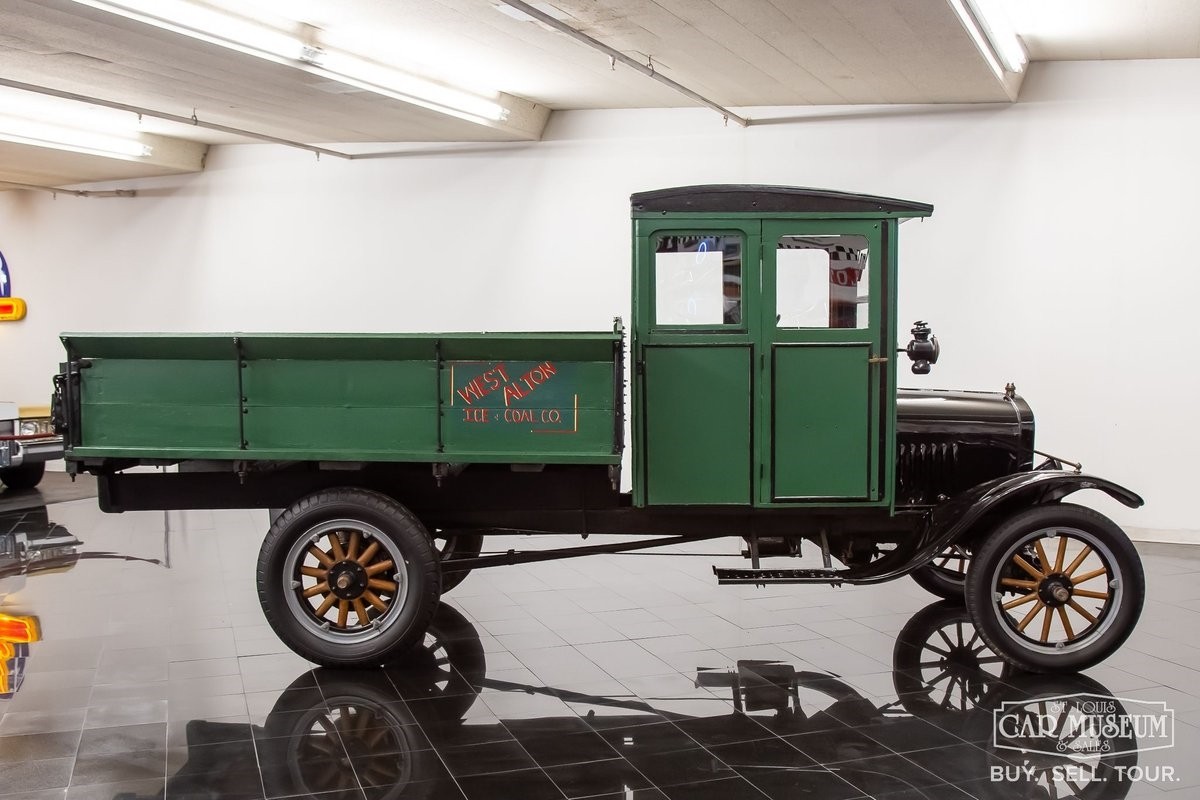 Ford-Model-T-1927-Truck-11