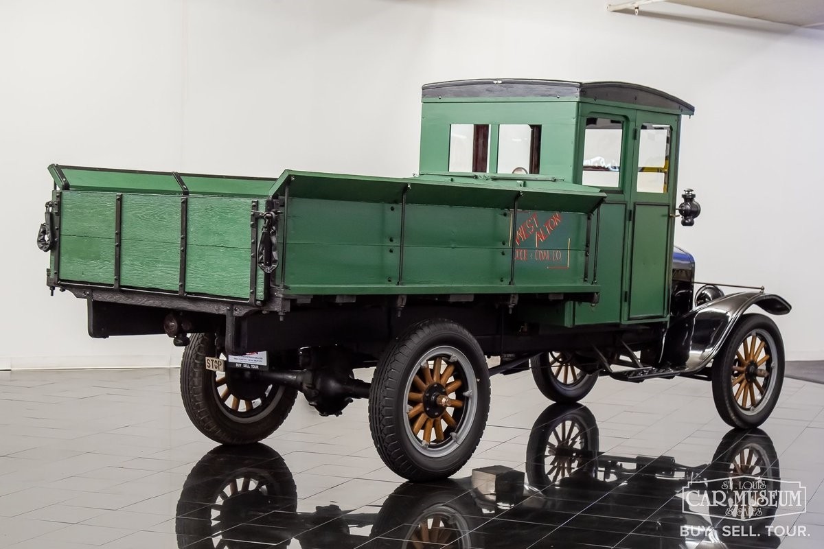 Ford-Model-T-1927-Truck-13